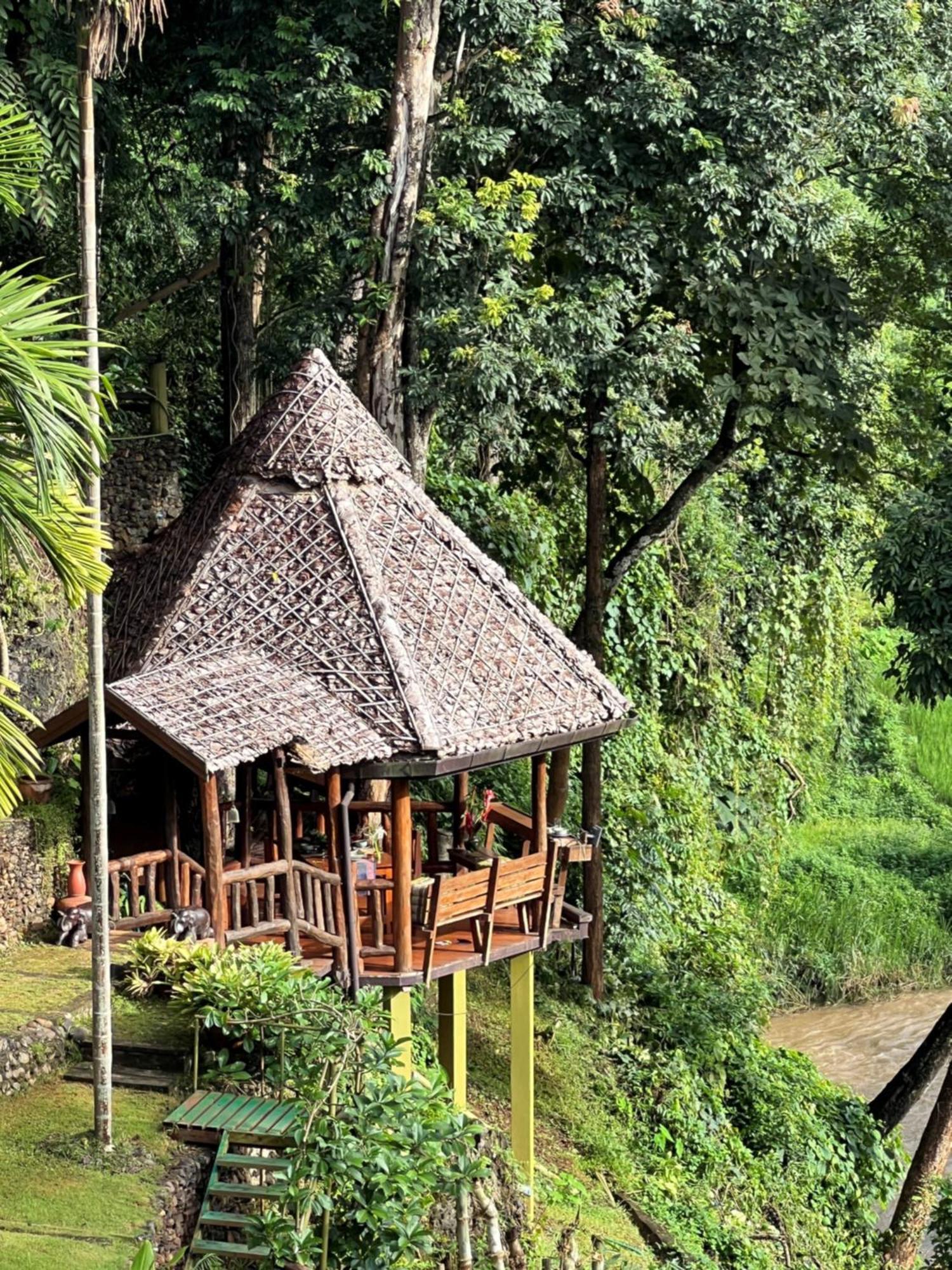 Kanlaya's Eyrie, Luxury Homestay Pang Mapha Extérieur photo