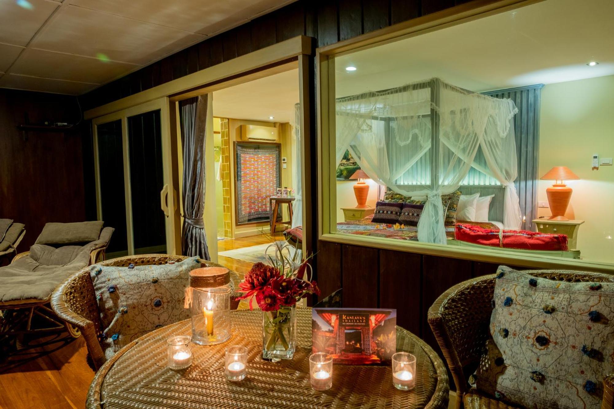 Kanlaya's Eyrie, Luxury Homestay Pang Mapha Extérieur photo