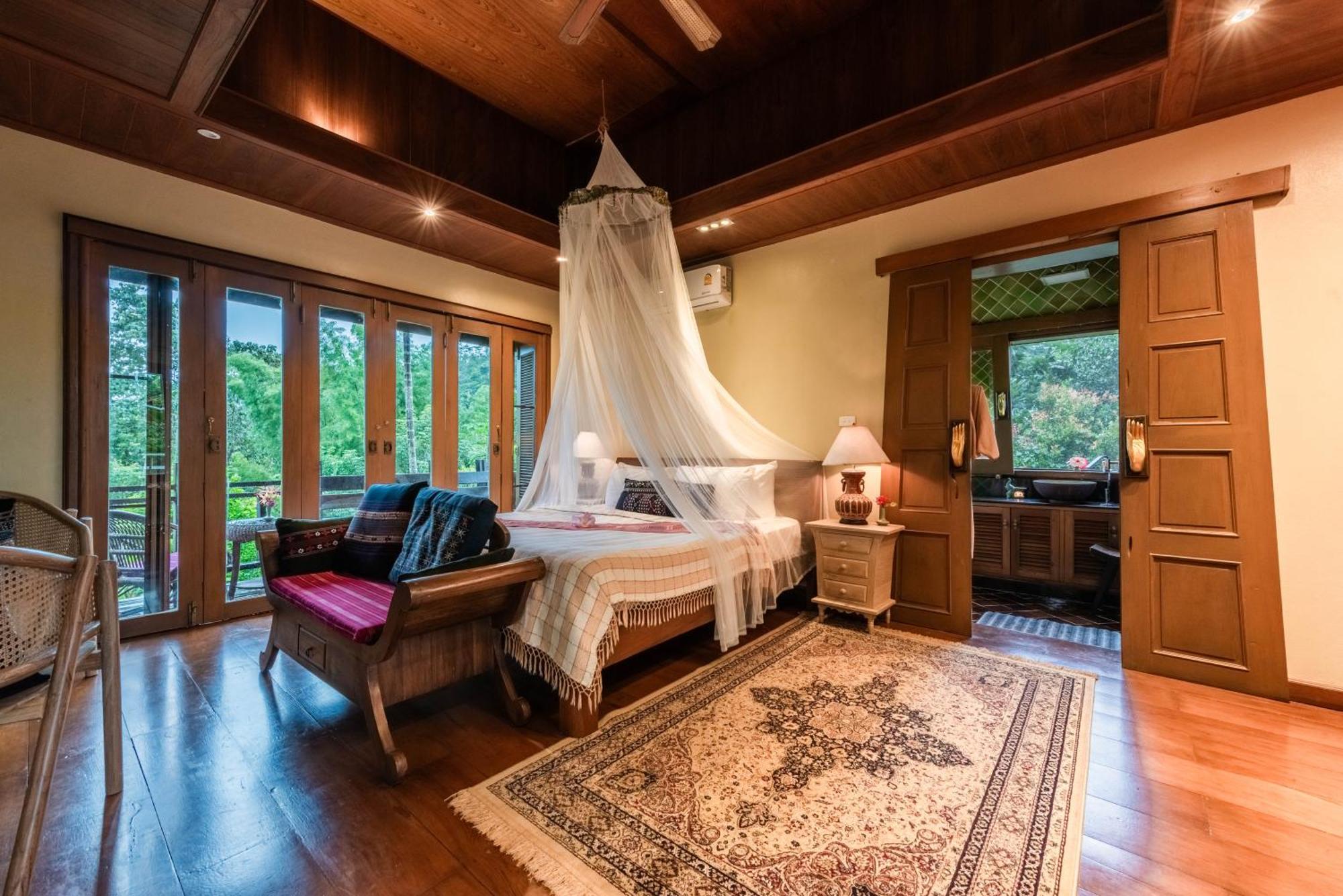Kanlaya's Eyrie, Luxury Homestay Pang Mapha Extérieur photo