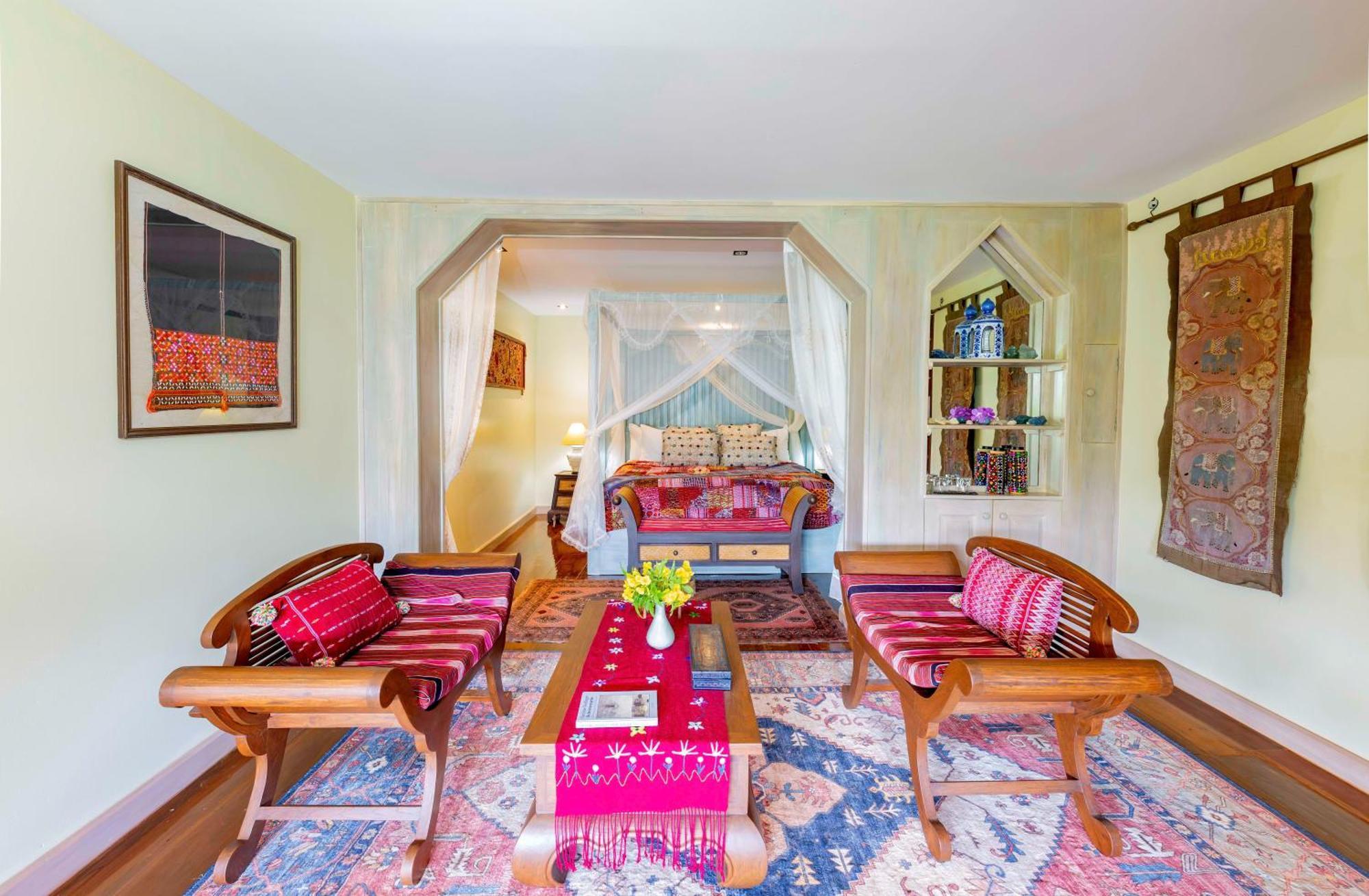 Kanlaya's Eyrie, Luxury Homestay Pang Mapha Extérieur photo